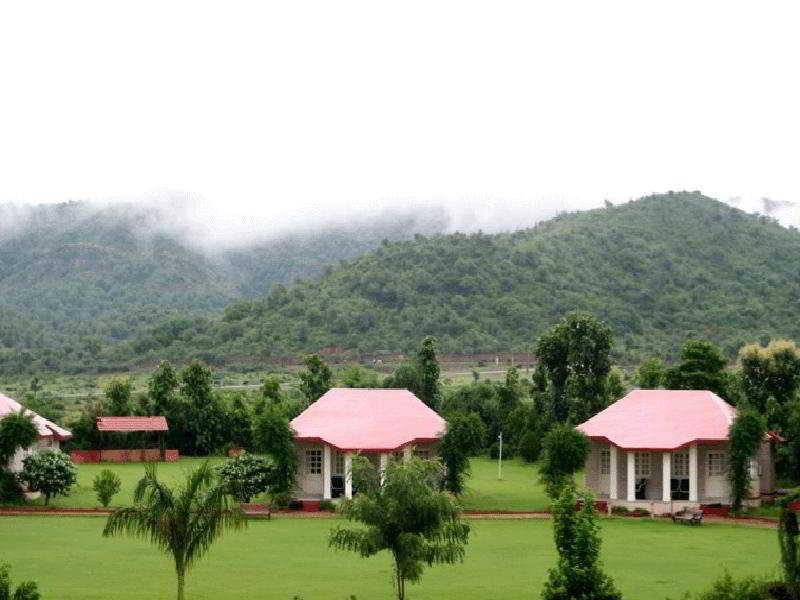 Tiger Den Resort Khilchīpur Екстериор снимка