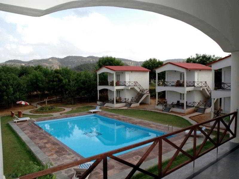 Tiger Den Resort Khilchīpur Екстериор снимка